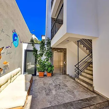 Sole Vista Homes Hotel