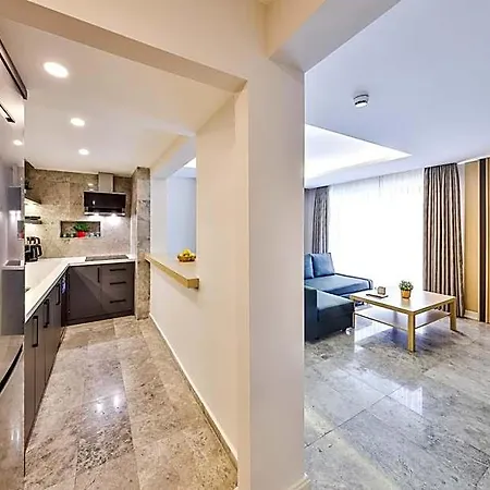 Sole Vista Homes Hotel 4*