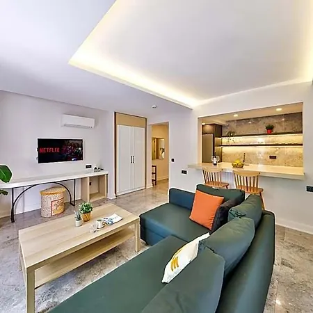 Sole Vista Homes Hotel 4*